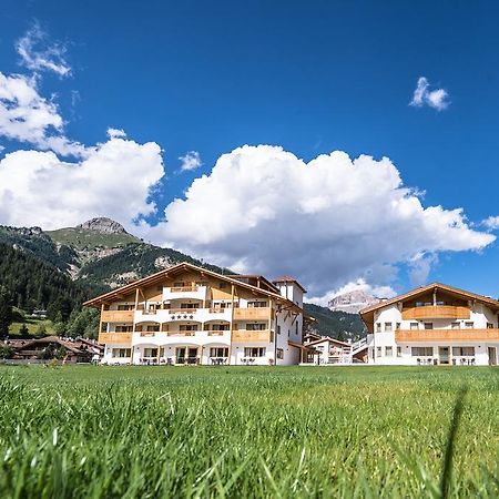 Golden Park Resort Campitello di Fassa Exterior foto