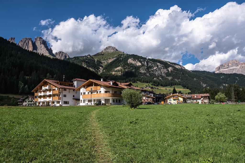 Golden Park Resort Campitello di Fassa Exterior foto